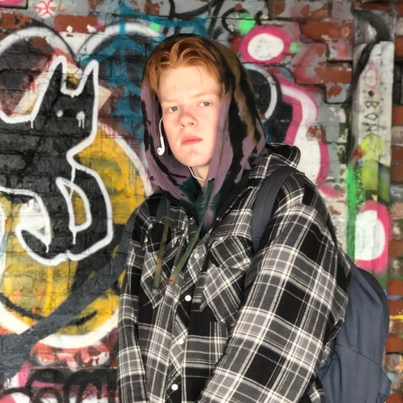 Meet your Posher, Noah - Picture 1 of 1